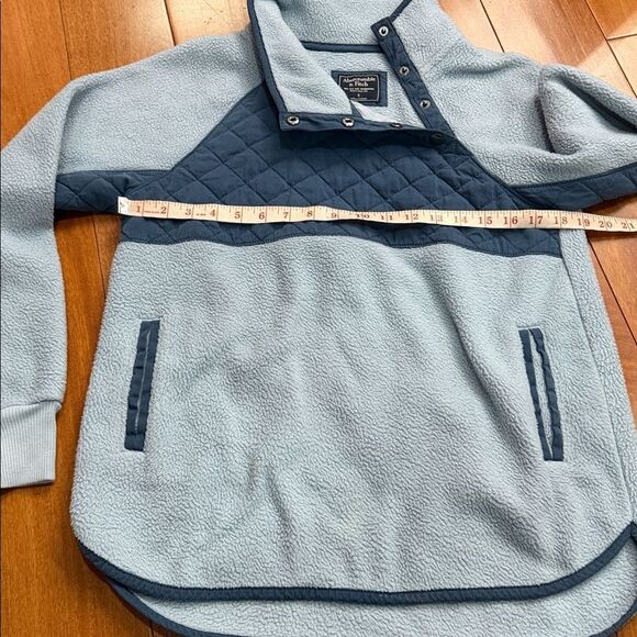 Abercrombie & Fitch Blue Snap-Front Fleece Quilt Chest Panel Tunic Size S - Picture 11 of 12